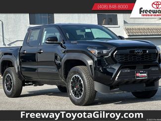 New 2025 Toyota Tacoma TRD Off-Road video 1