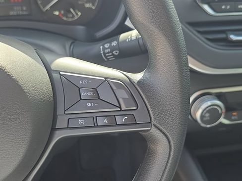 Certified 2025 Nissan Altima 2.5 S FWD image 31