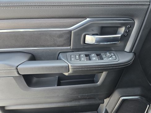 New 2026 RAM 2500 Laramie w/ Night Edition AWD/4WD image 19