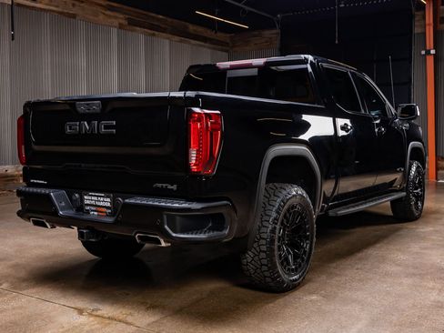 Used 2019 GMC Sierra 1500 AT4 w/ AT4 Premium Package AWD/4WD image 8