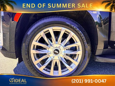 Used 2022 Cadillac Escalade ESV Premium Luxury AWD/4WD image 48