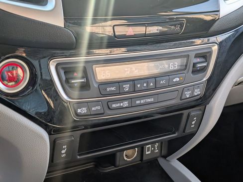 Used 2019 Honda Ridgeline RTL-E image 27