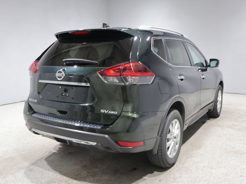 Used 2018 Nissan Rogue SV w/ Premium Package AWD/4WD image 2