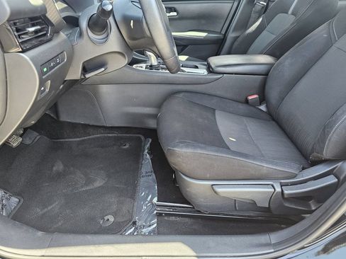 Used 2021 Nissan Sentra SV FWD image 15