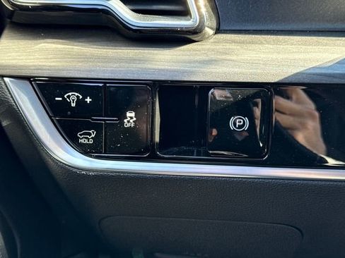 Used 2024 Kia Sportage X-Line w/ X-Line Premium Package image 33