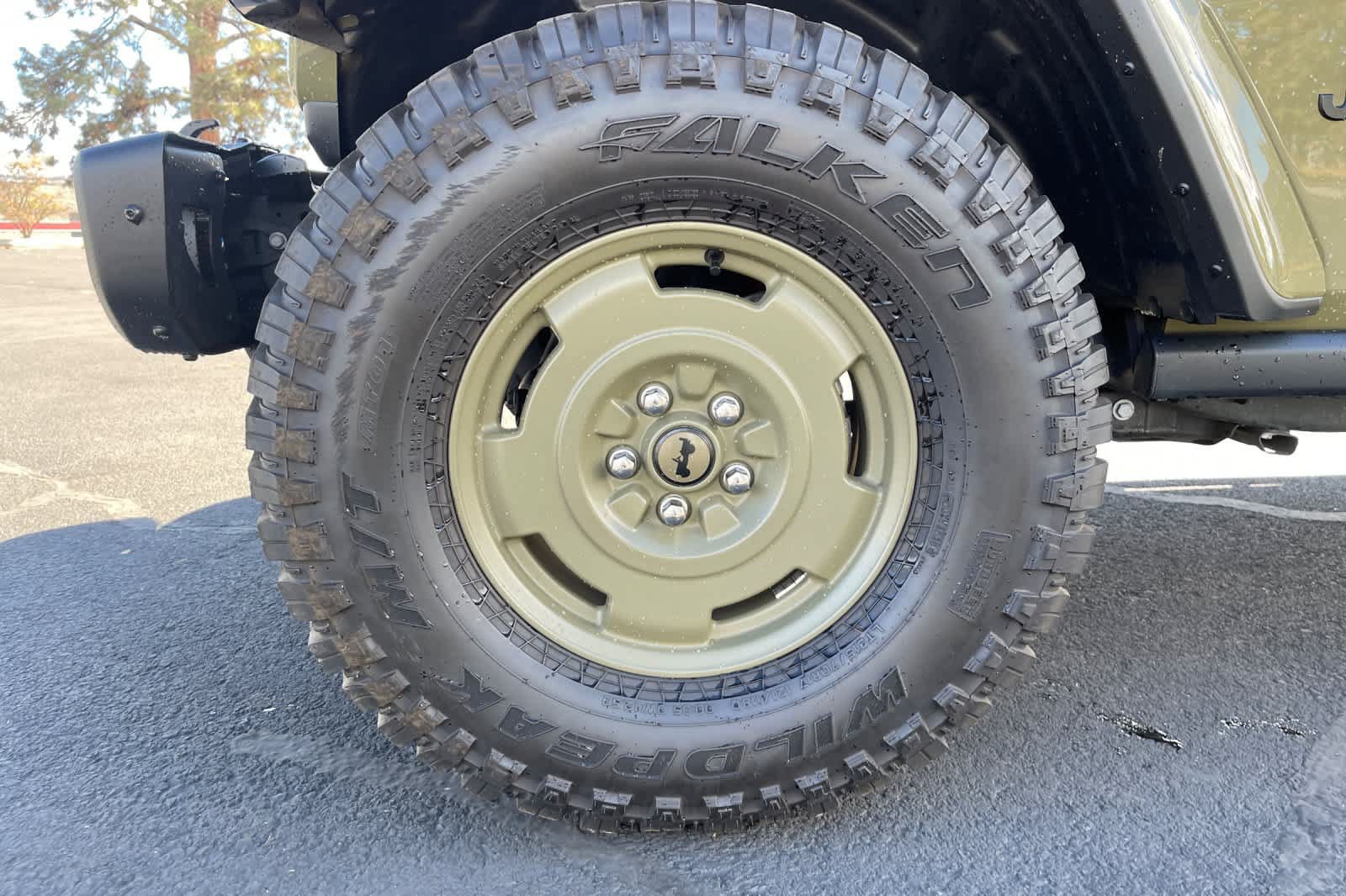 Used 2025 Jeep Wrangler Unlimited Sport S 4xe AWD/4WD image 14