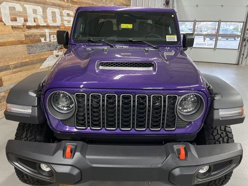 New 2026 Jeep Gladiator Mojave AWD/4WD image 8