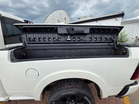 Used 2022 RAM 3500 Laramie AWD/4WD image 10