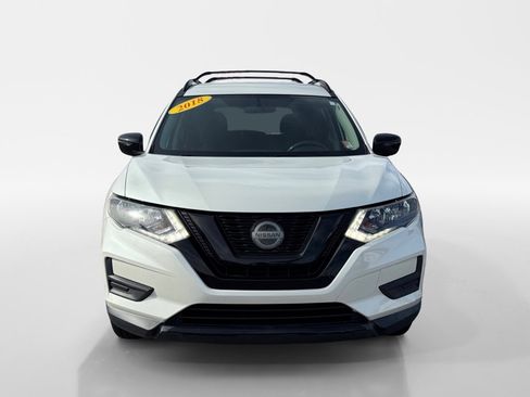 Used 2018 Nissan Rogue SV image 8