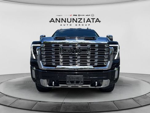 Used 2024 GMC Sierra 2500 Denali w/ Denali Reserve Package AWD/4WD image 8