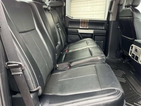 Used 2019 Ford F150 Lariat image 22