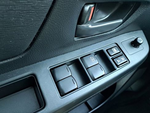 Used 2014 Subaru Impreza 2.0i image 21