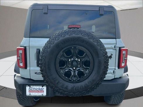 Used 2022 Ford Bronco Wildtrak image 4