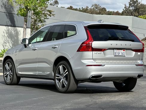 Used 2021 Volvo XC60 T8 Inscription Expression w/ Advanced Package AWD/4WD image 6