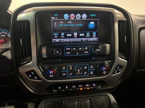 Used 2017 GMC Sierra 1500 SLT AWD/4WD image 22