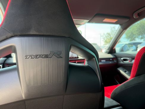 Used 2025 Honda Civic Type R image 20