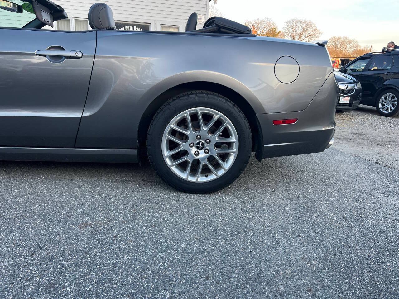 Used 2014 Ford Mustang Premium w/ Equipment Group 202A RWD image 24
