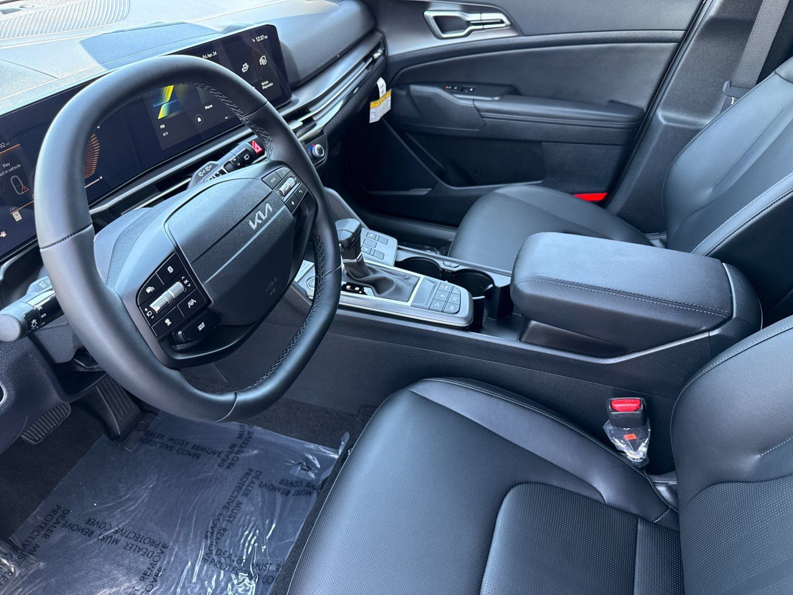 Certified 2026 Kia Sportage EX FWD image 9