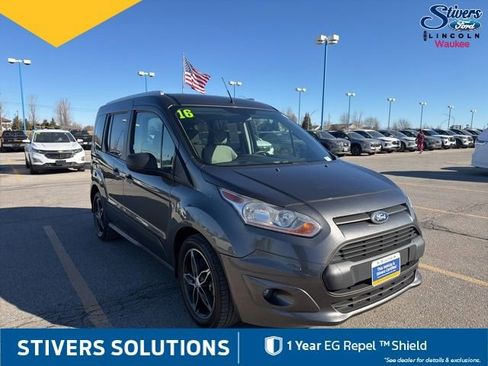 Used 2016 Ford Transit Connect XLT image 3