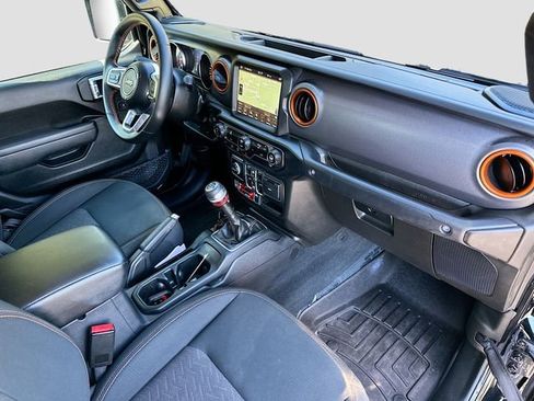 Used 2022 Jeep Gladiator Mojave w/ Trailer Tow Package image 28
