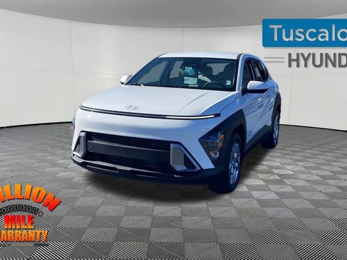 New 2026 Hyundai Kona SE image 4