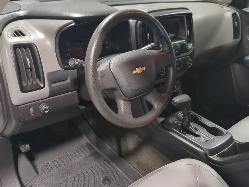 Used 2015 Chevrolet Colorado W/T RWD image 12
