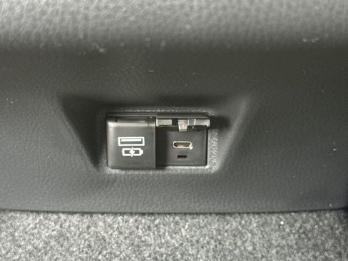 New 2026 Toyota Camry SE FWD image 14
