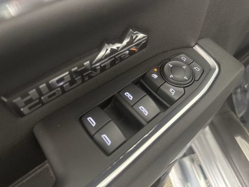 Certified 2023 Chevrolet Silverado 1500 High Country AWD/4WD image 24