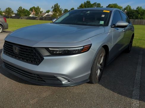 Used 2024 Honda Accord EX image 1