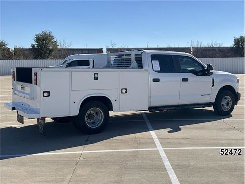 Used 2020 Ford F350 XL w/ Power Equipment Group image 2