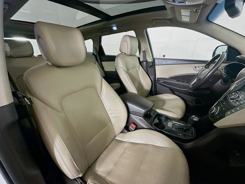 Used 2015 Hyundai Santa Fe GLS w/ Option Group 03 FWD image 32