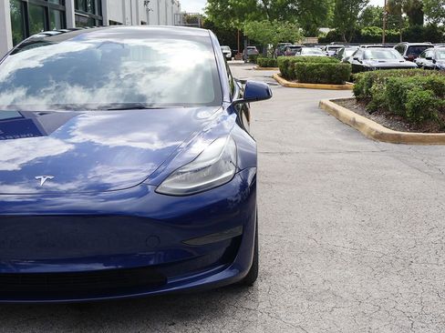 Used 2023 Tesla Model 3 Standard Range RWD image 15
