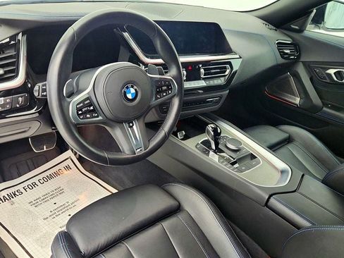 Used 2022 BMW Z4 sDrive30i w/ Dynamic Handling Package image 12