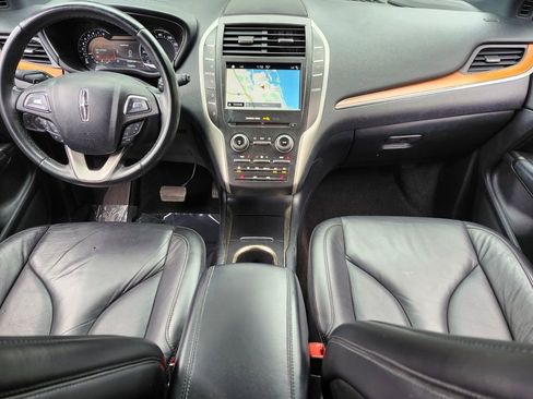 Used 2019 Lincoln MKC Select w/ Select Plus Package image 9