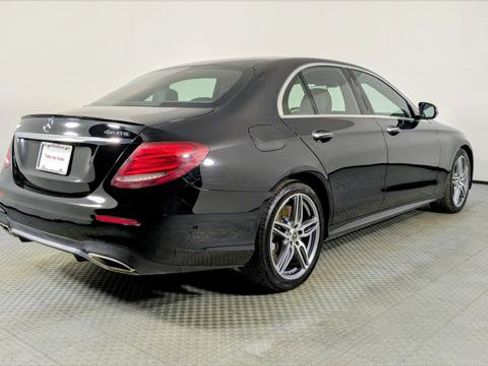 Used 2018 Mercedes-Benz E 400 4MATIC Sedan image 7