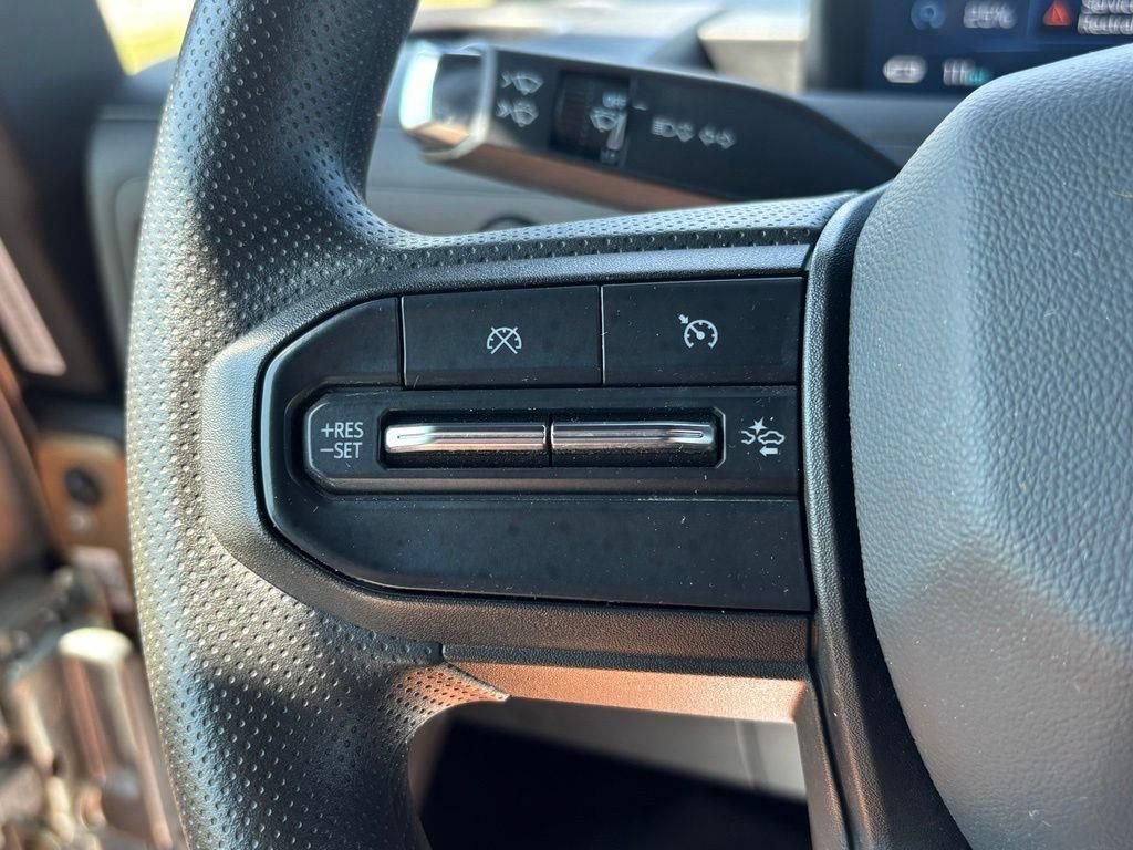 Used 2024 Chevrolet Brightdrop 600 w/ Battery Pack, Max Range AWD/4WD image 8