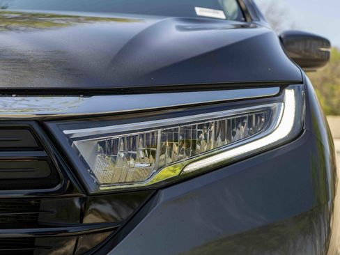 Used 2022 Honda Odyssey Touring image 11