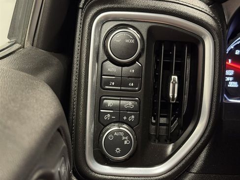 Used 2021 Chevrolet Silverado 1500 LT Trail Boss w/ Convenience Package II AWD/4WD image 32