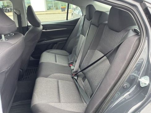 Used 2025 Toyota Camry LE AWD/4WD image 12