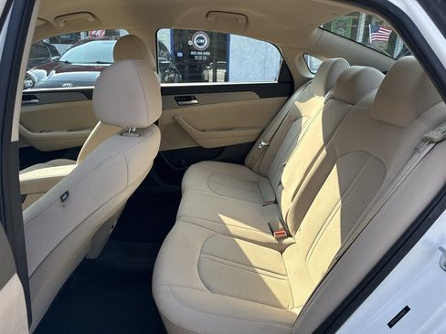 Used 2019 Hyundai Sonata SE FWD image 5