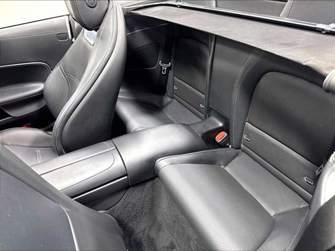 Used 2022 Mercedes-Benz SL 63 AMG 4MATIC image 29