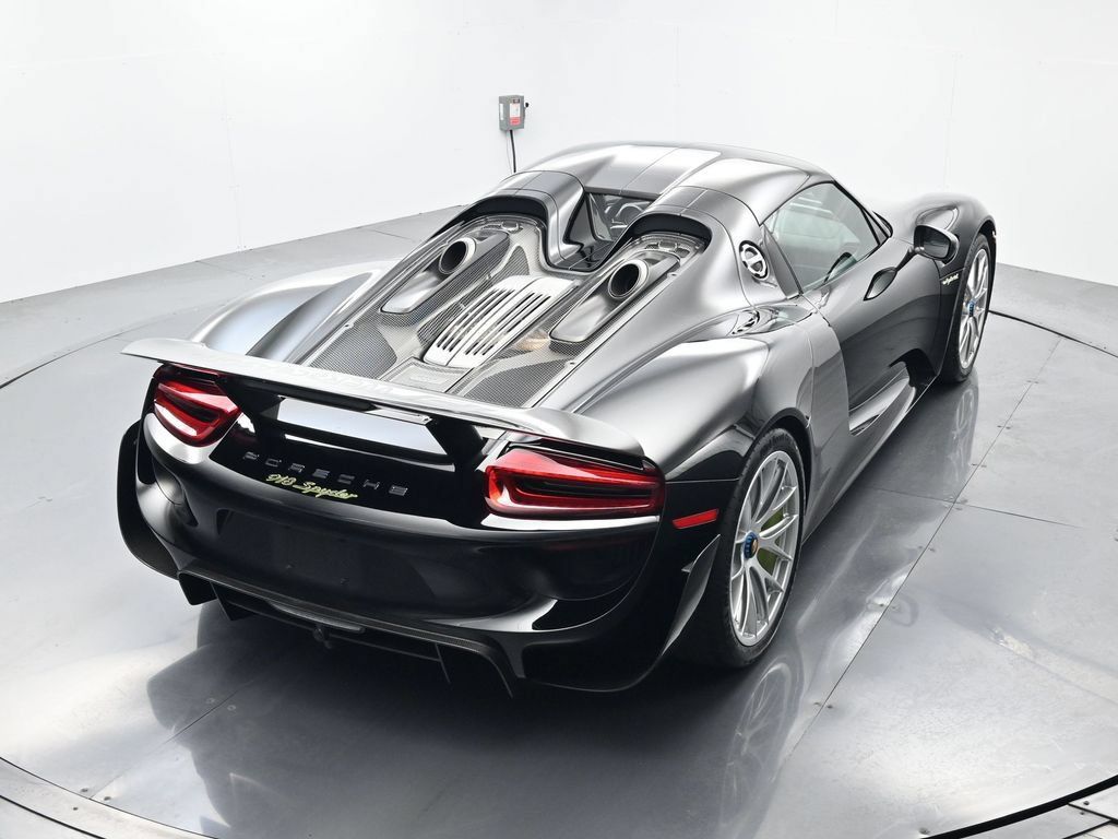 Used 2015 Porsche 918 Spyder AWD/4WD image 42