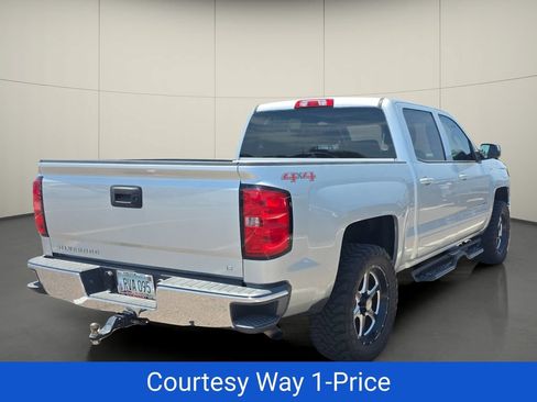 Used 2015 Chevrolet Silverado 1500 LT w/ LT Convenience Package AWD/4WD image 10