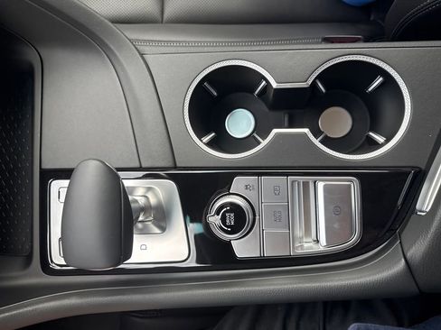 New 2026 Genesis G70 2.5T RWD image 21
