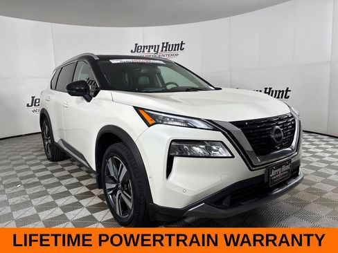 Used 2023 Nissan Rogue SL w/ SL Premium Package AWD/4WD image 4