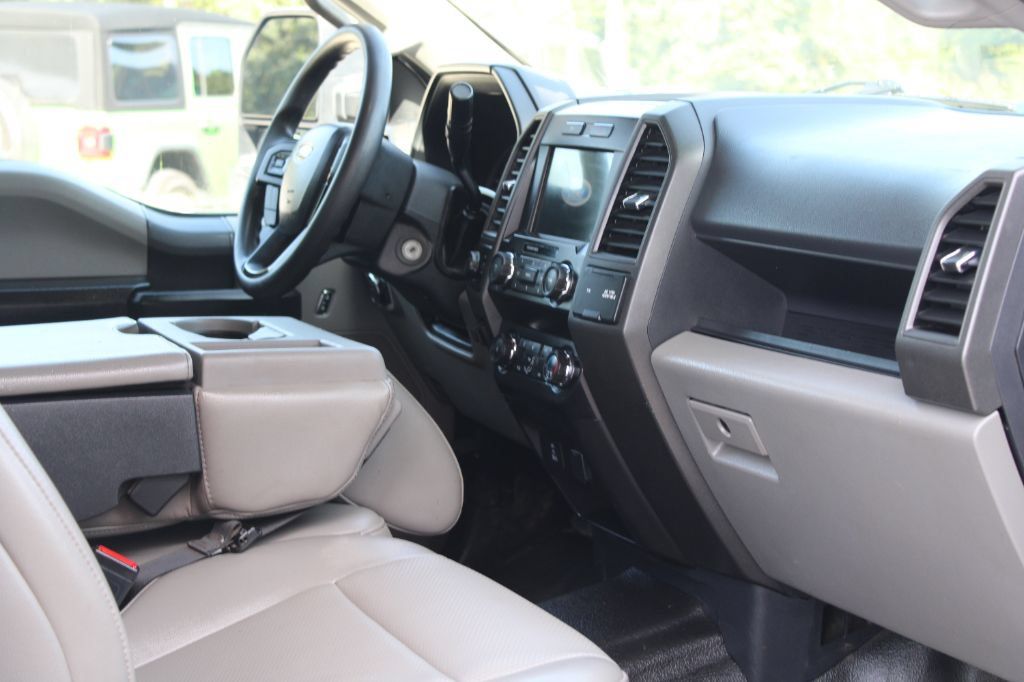 Used 2022 Ford F250 XL w/ Power Equipment Group AWD/4WD image 15