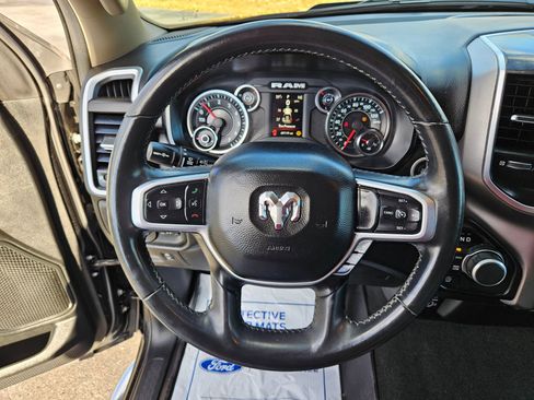 Used 2019 RAM 1500 Big Horn image 9
