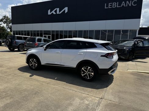 Certified 2025 Kia Sportage EX FWD image 19