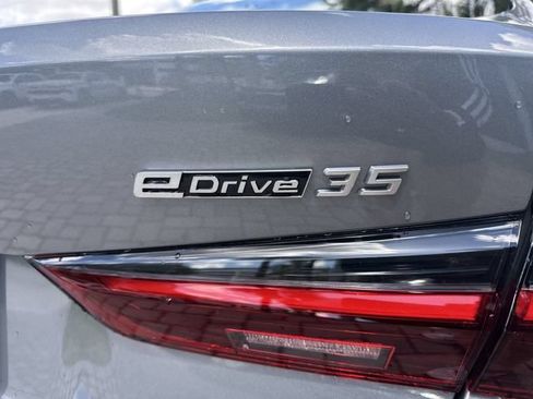 Used 2023 BMW i4 eDrive35 w/ Premium Package RWD image 37