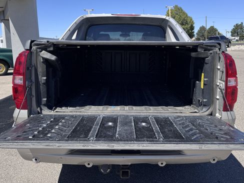 Used 2007 Chevrolet Avalanche LT w/ LT Preferred Equipment Group AWD/4WD image 49